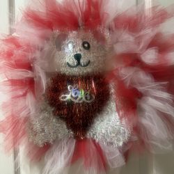 Valentine Wreath Bear