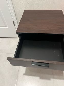 Night stand