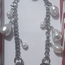 New Cell Phone Wristlet Strap With Phone Attachment 