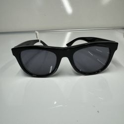 Bottega Veneta Sunglasses (H )