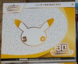 Pokemon 30th Anniversary Elite Trainer Box