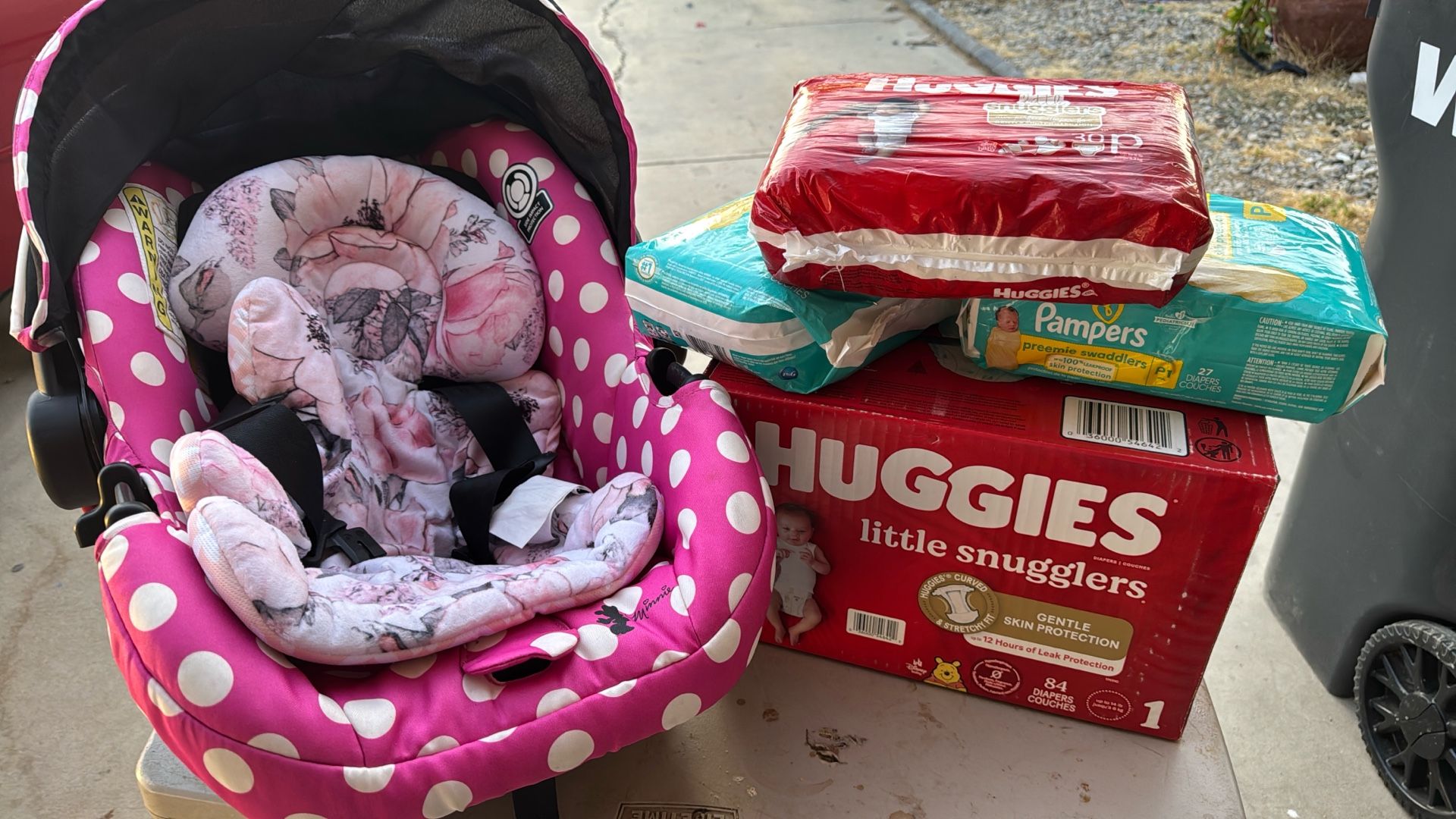 Baby Car seat .and Dipers