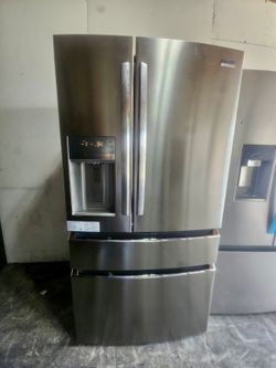 Refrigerator 4 door frigidaire new