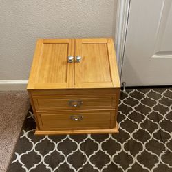 Wooden Organizer Box With Sewing Accessories 