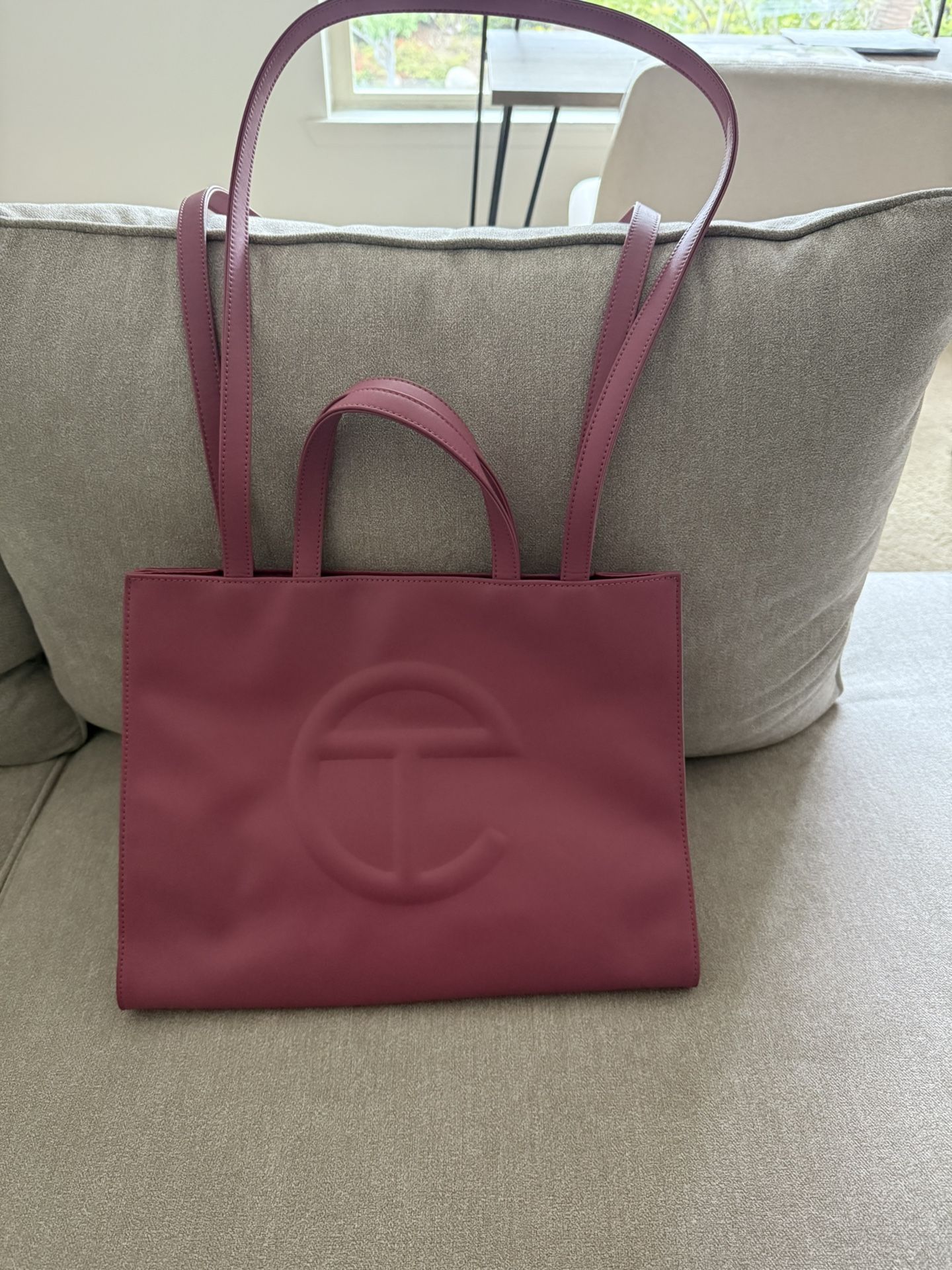 TELFAR Bag. Corned Beef Color
