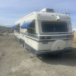 Motor Home 