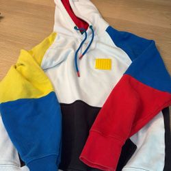 Levi’s Lego Sweater Hoodie 