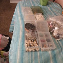 Crafts Beads   Large Medium  And Small Beads