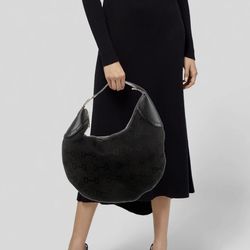 Beautiful Authentic Gucci Shoulder Bag