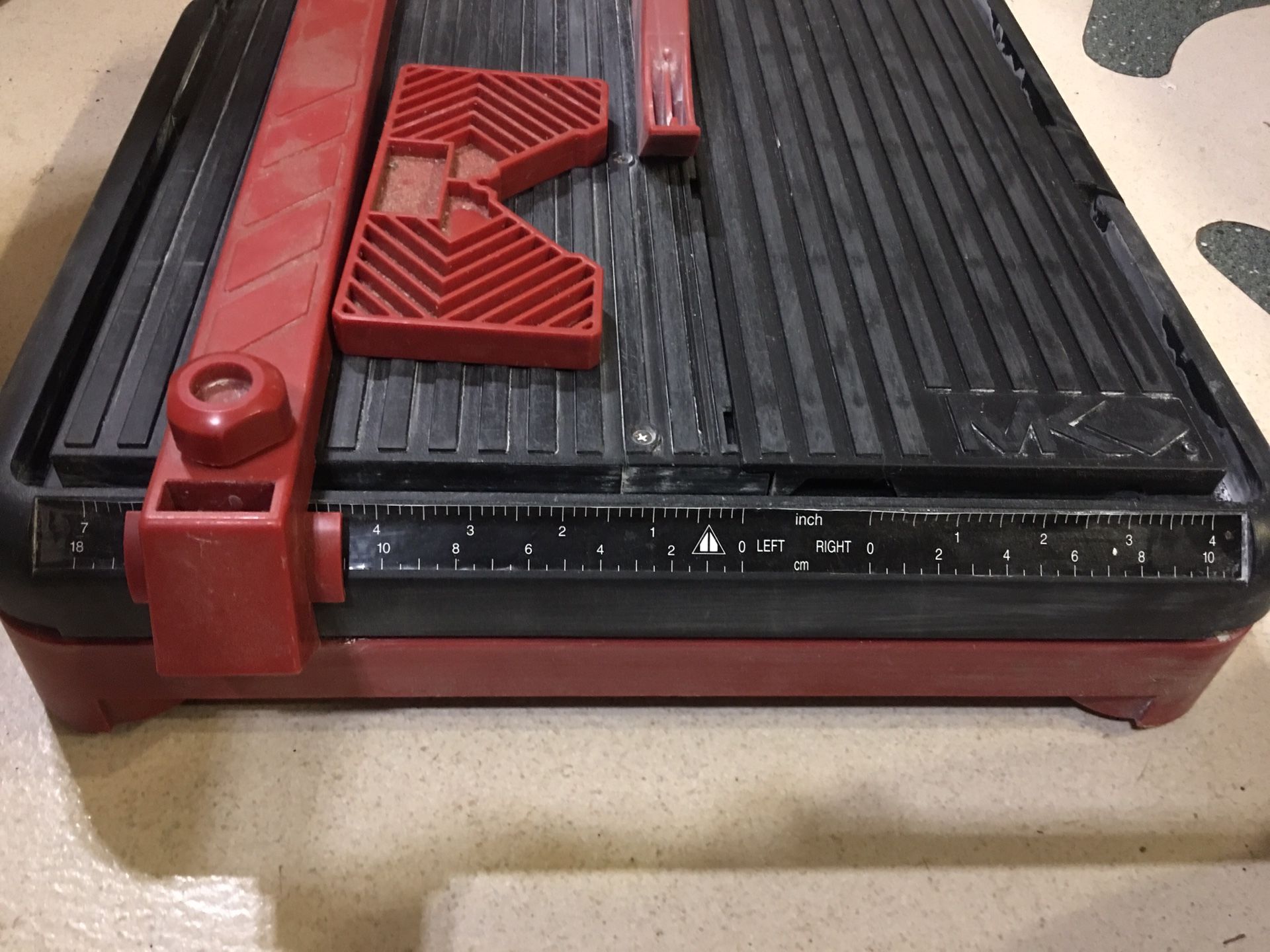 MK-145 tile saw.