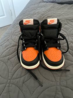 Toddlers retro air Jordan 1s size 8c
