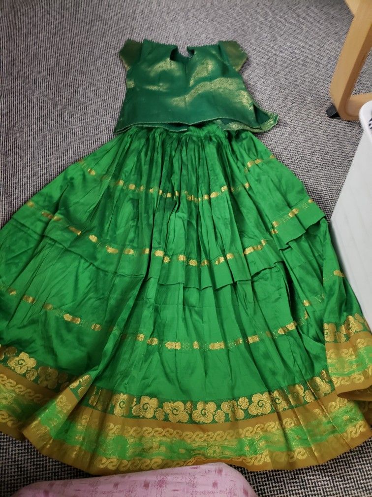Pattu Parikini/lehenga/langa Blouse Sets For Sale