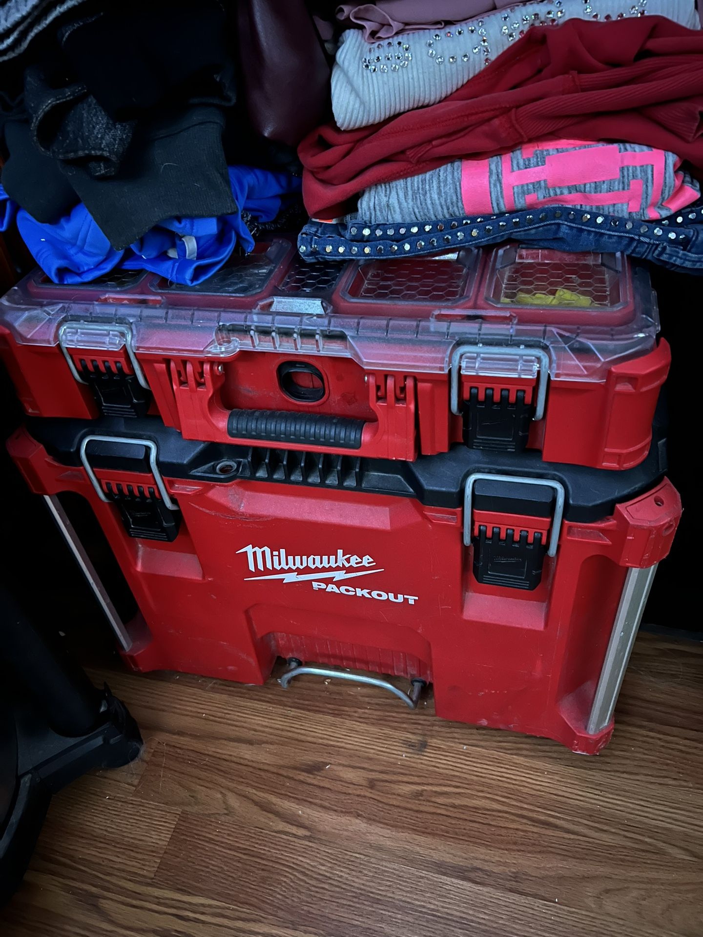 Milwaukee Pack out Rolling Tool Box And Organizer Box