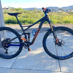 Custom Build 29er MTB - Carbon Fiber - Medium - Trail