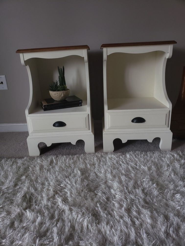 Beautiful wooden top nightstands