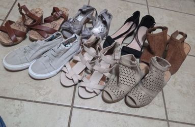 Girls Sandals Size 2