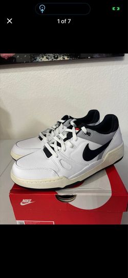New- Nike Air Force Size 9.5m