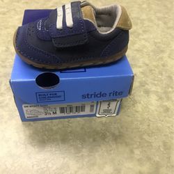 Infant Stride rite Wyatt Navy Size 3 1/2