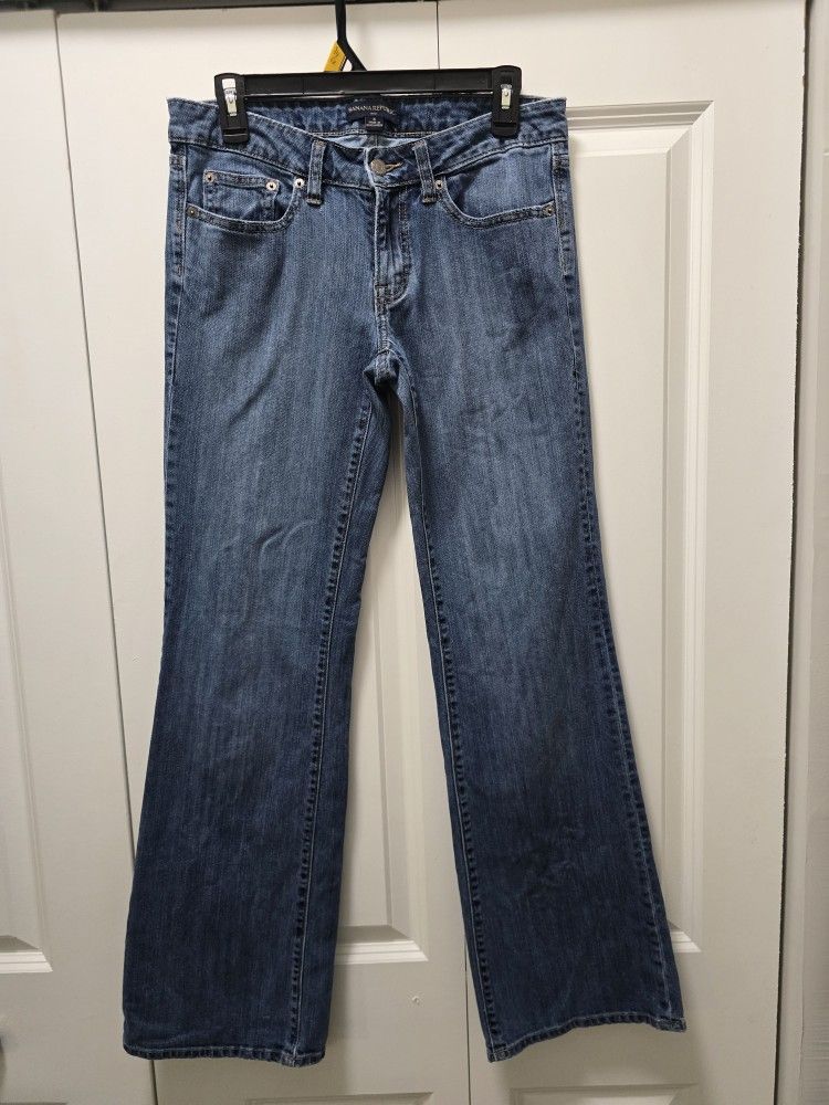 BANANA REPUBLIC Women's Low-rise Boot-leg Jeans Size 6R