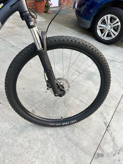 SPECIALIZED ROCKHOPPER LARGE