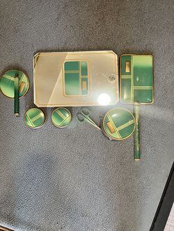 VINTAGE ART DECO VANITY ACCESSORIES