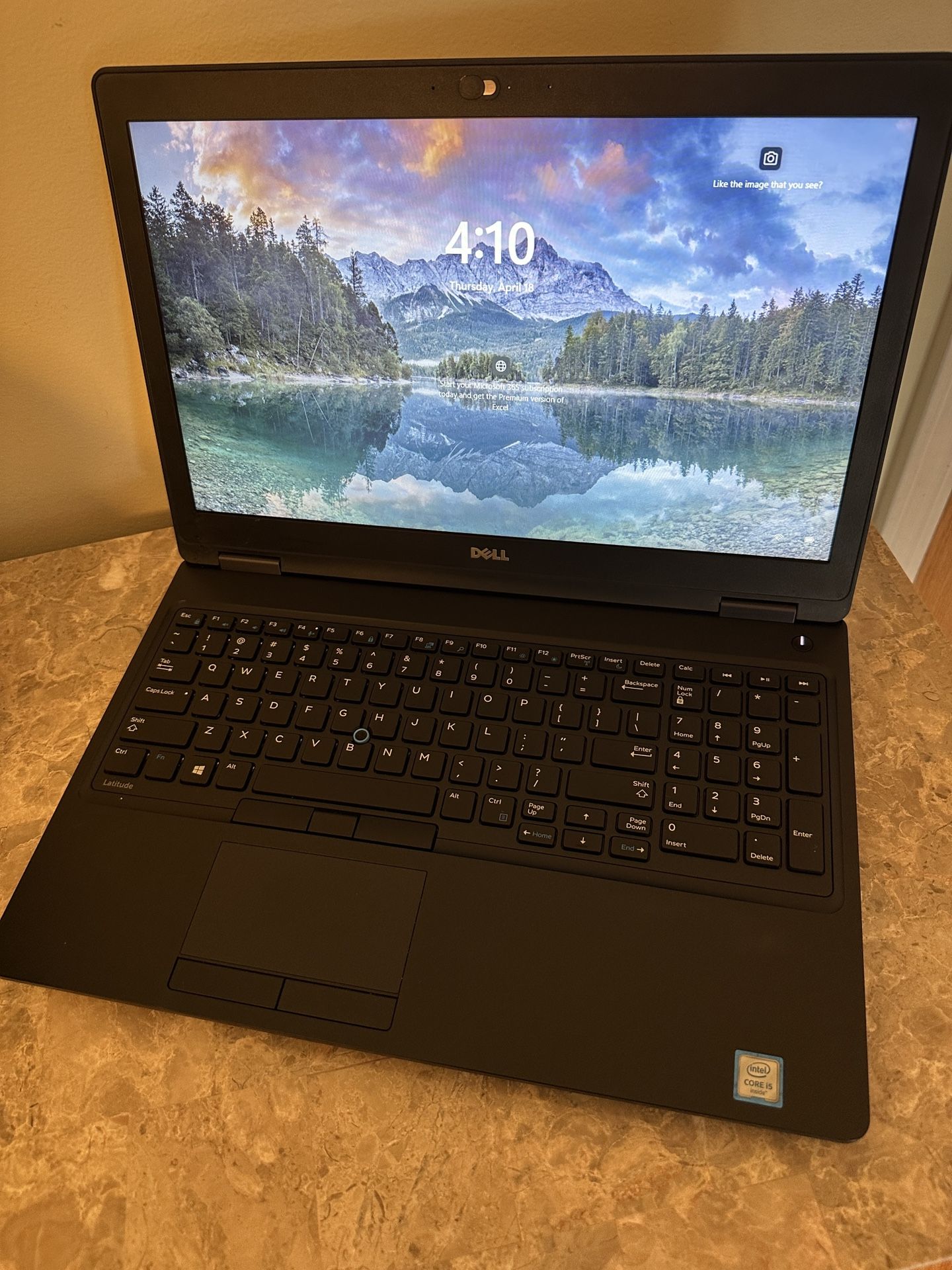 15” Dell Latitude 5580 with 16 Gb RAM DDR4 *USB-C *SSD drive