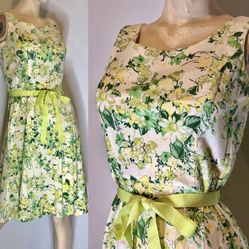 VTG Y2K Does 50s Green/White Floral Fit And Flare Feminine Summer Tank Dress Sz 6