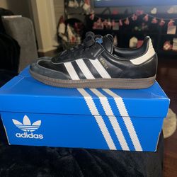 Adidas Sambas