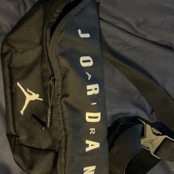 Black Jordan Air cross Body Bag 