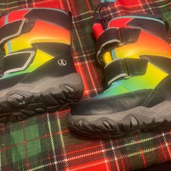Kids Snow Boots Size 8