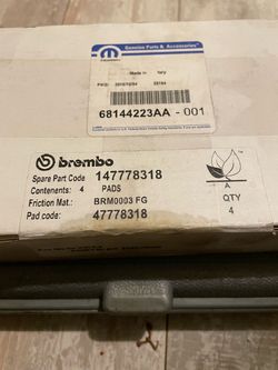 Dodge SRT Brembo brake pads