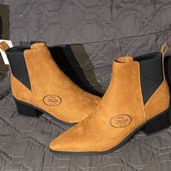 Gwen boots