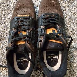 Men's Nike Ishod Tennis Shoes