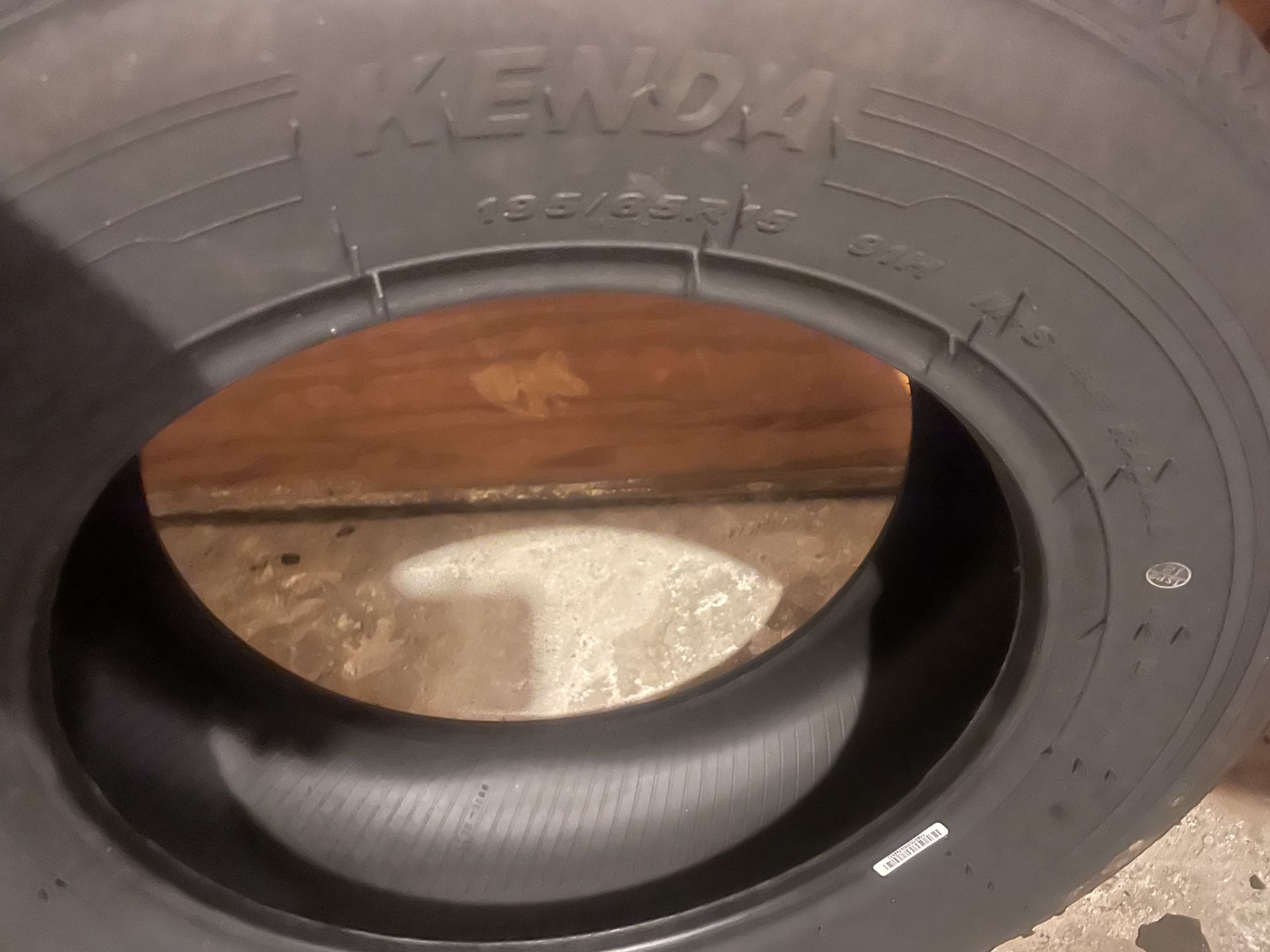 Kenda Tire