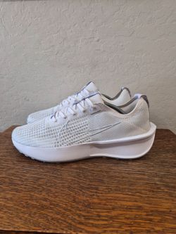 Nike Interact Run 'White/Pure Platinum' Athletic Running Shoes 
Men's Size US 11