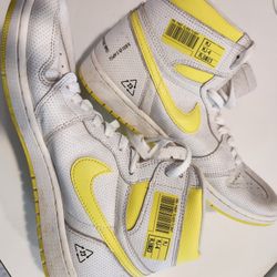 AIR JORDANS  (yellow) 10 1/2