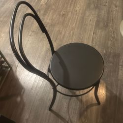 Metal Bistro Chairs (4) 