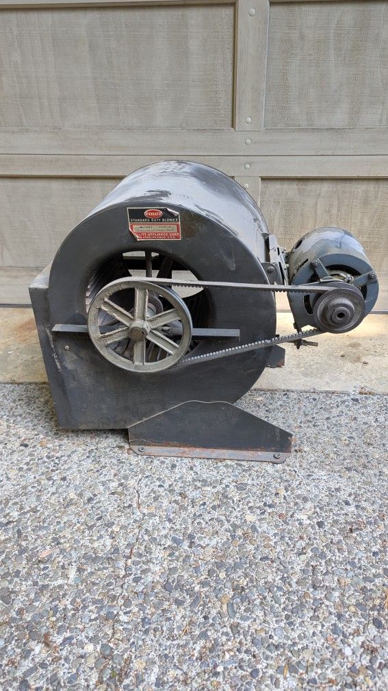 1/4 HP GE Electric Motor with Blower