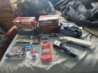 Old Collectable Hot Wheels and MORE! all for 50$