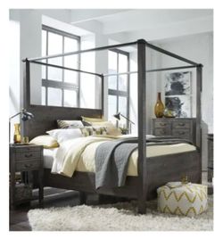Cal King Abington Solid Pine Canopy Bed