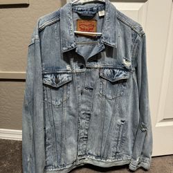 Levi’s Jean Jacket XL