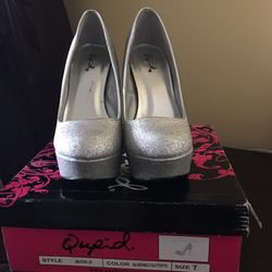 Silver heels (size 7)