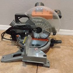 RIDGID R4113
15 Amp 10 in. Corded Dual Bevel Miter Saw with LED Cut Line Indicator Works Great
