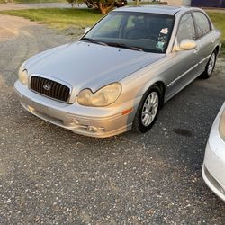 2003 Hyundai Sonata 