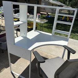 Computer Desk With Shelves 