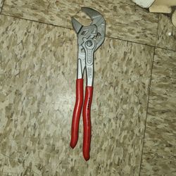10 in. Pliers Wrench with Smooth Parallel Jaws
