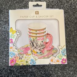 Alice In Wonderland Teacups