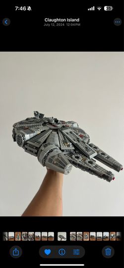 Built Lego Star Wars Millennium Falcon (75105)