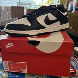 Men’s Nike Panda Dunks 