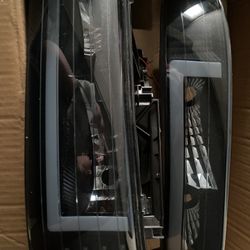 2001-2002 Chevy Silverado Head Lights 